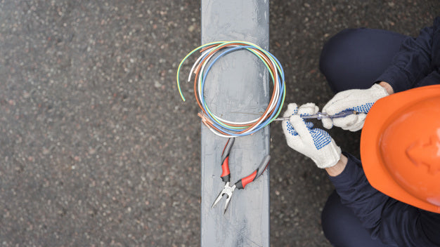 SERVICIO DE INSTALACIONES ELÉCTRICAS